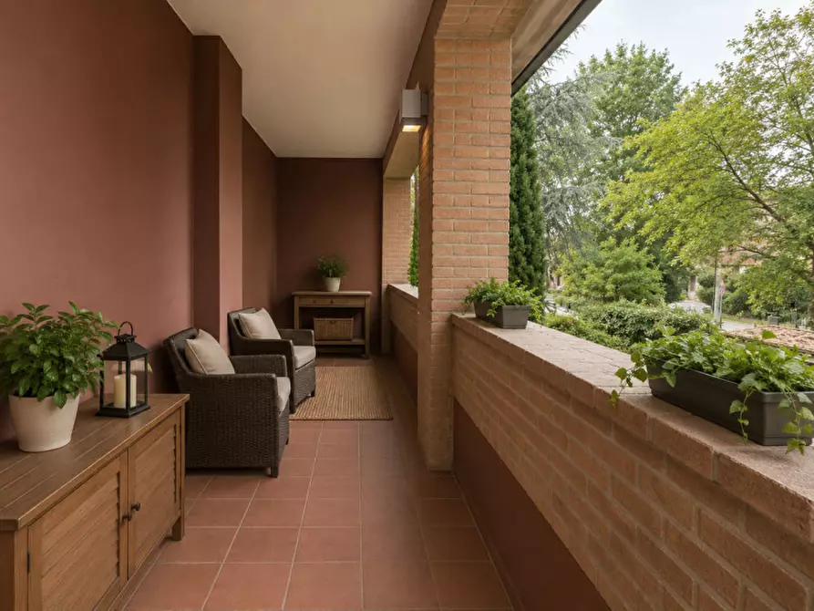 Immagine 37 di Villa in vendita  in via guglielmo marconi 74 a Montechiarugolo