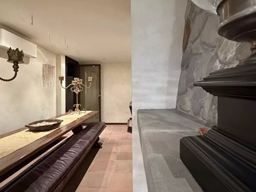 Immagine 43 di Villa in vendita  in via guglielmo marconi 74 a Montechiarugolo