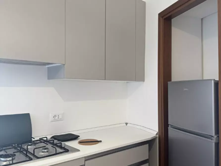 Immagine 8 di Appartamento in affitto  in Via Massimo D'Azeglio 2 a Trieste