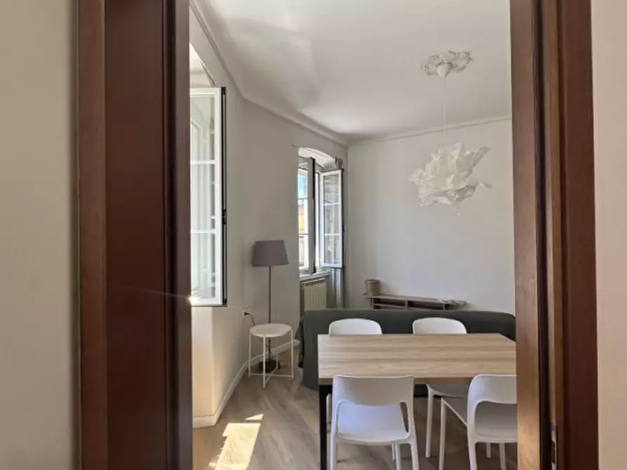 Immagine 12 di Appartamento in affitto  in Via Massimo D'Azeglio 2 a Trieste