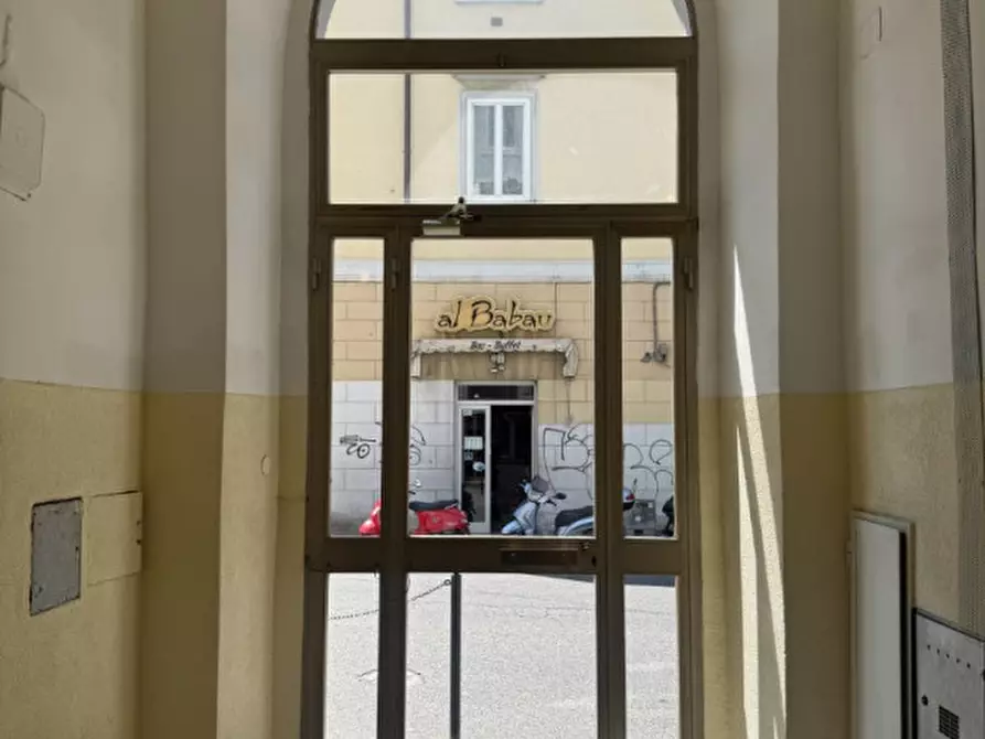 Immagine 20 di Appartamento in affitto  in Via Massimo D'Azeglio 2 a Trieste