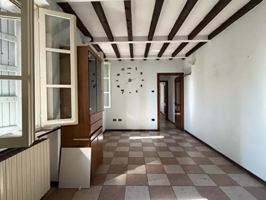 Immagine 6 di Appartamento in vendita  in Piazzale Giuseppe Verdi, 1 a Colorno