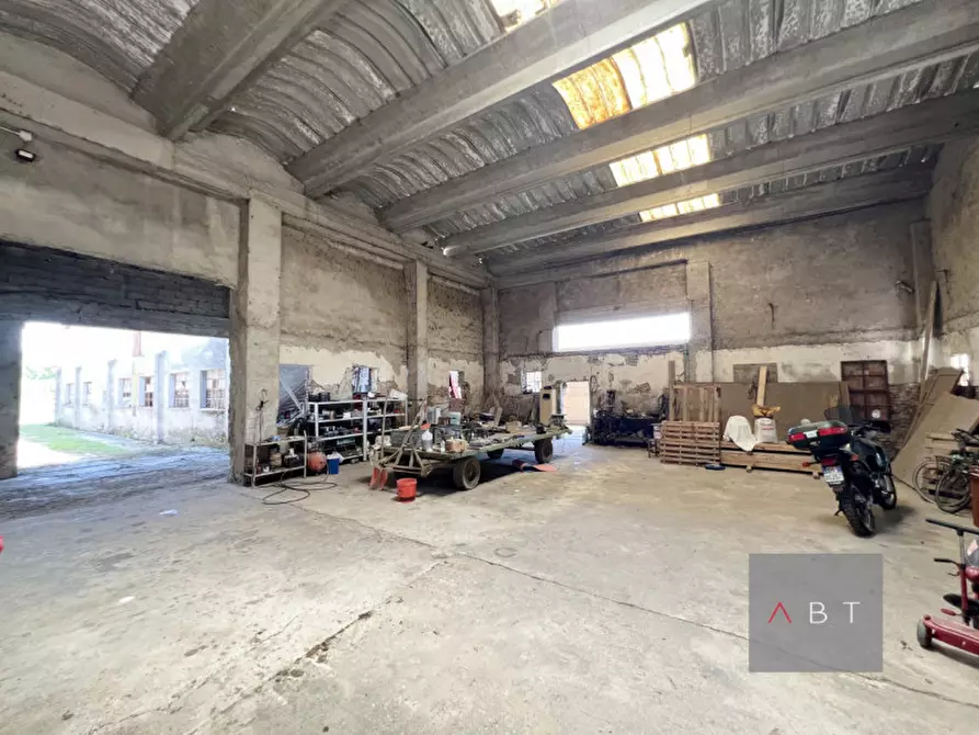 Immagine 20 di Casa indipendente in vendita  a Piazzola Sul Brenta