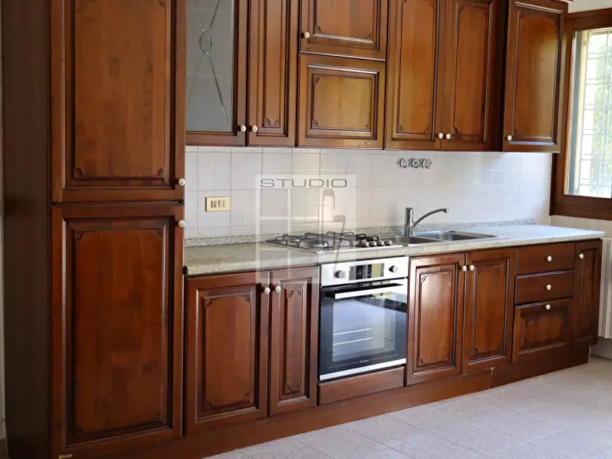 Immagine 2 di Appartamento in vendita  in via Caduti di Nassiriya 61 a Loreggia