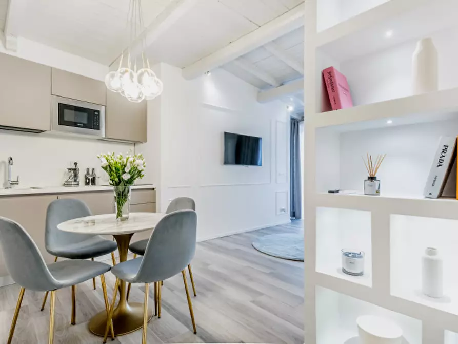 Immagine 4 di Appartamento in vendita  in Via Dandolo a Roma