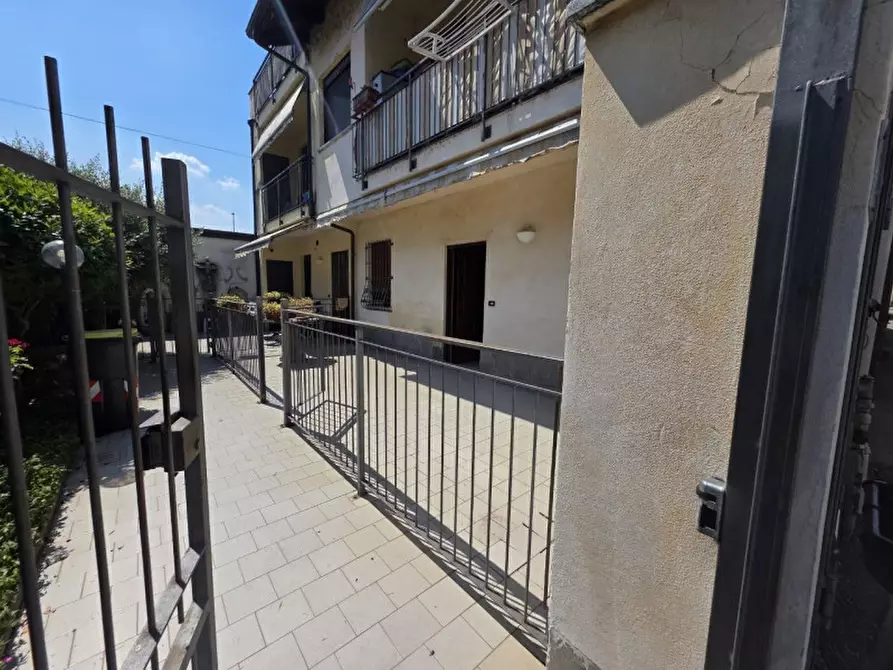 Immagine 1 di Appartamento in vendita  in Via Mazzini 3 a Brandizzo