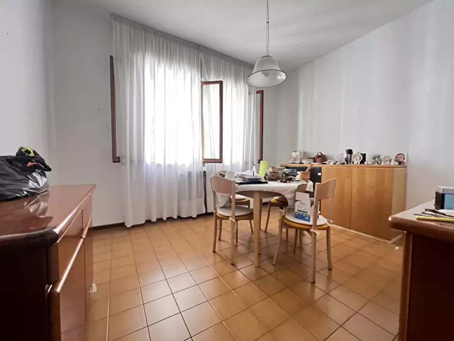 Immagine 5 di Appartamento in vendita  in Viale Veneto a Chioggia