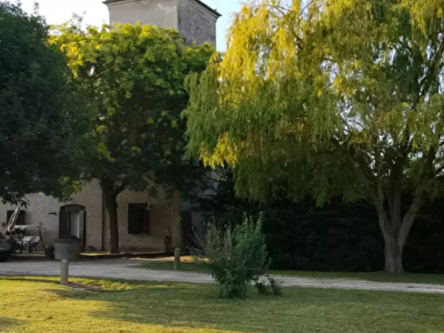 Immagine 3 di Rustico / casale in vendita  a Sant'urbano
