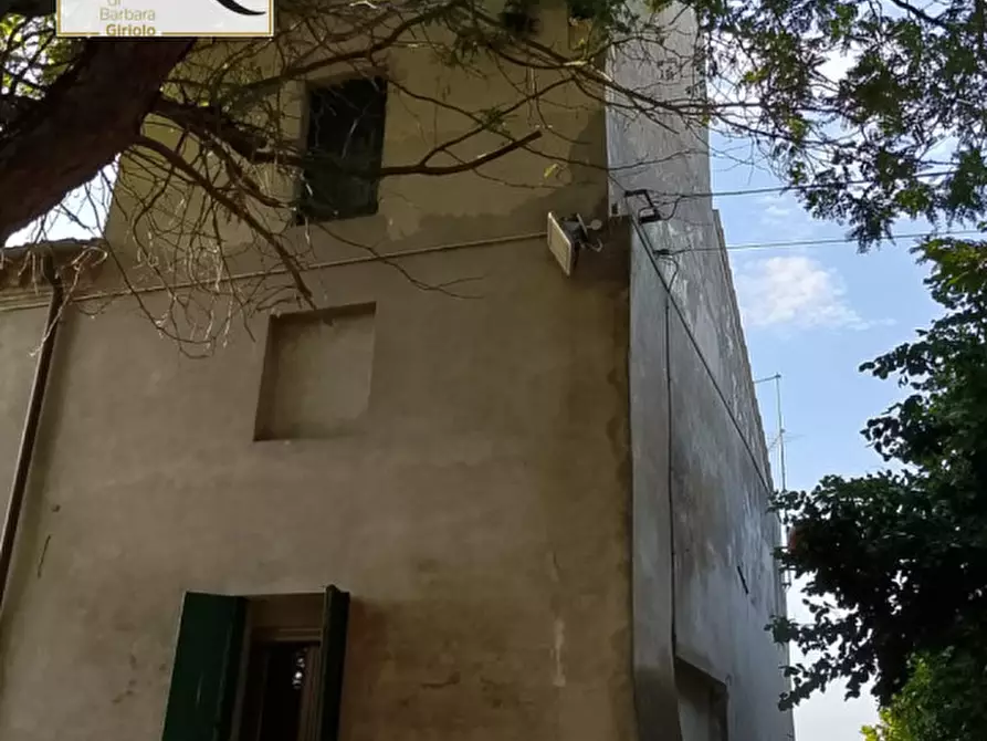 Immagine 6 di Rustico / casale in vendita  a Sant'urbano