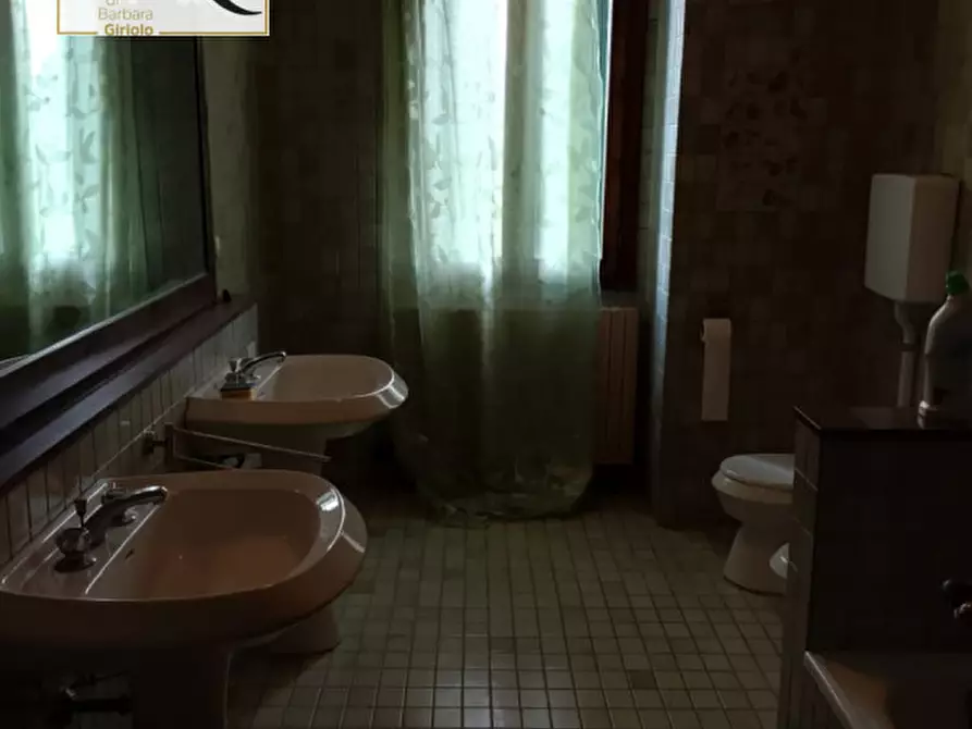 Immagine 14 di Rustico / casale in vendita  a Sant'urbano