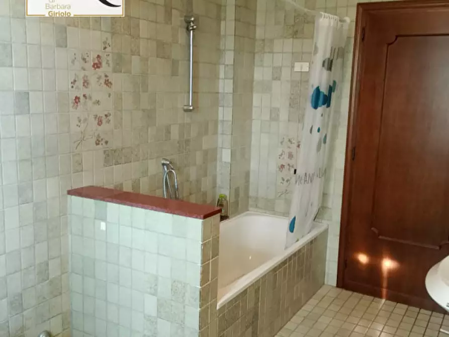 Immagine 15 di Rustico / casale in vendita  a Sant'urbano