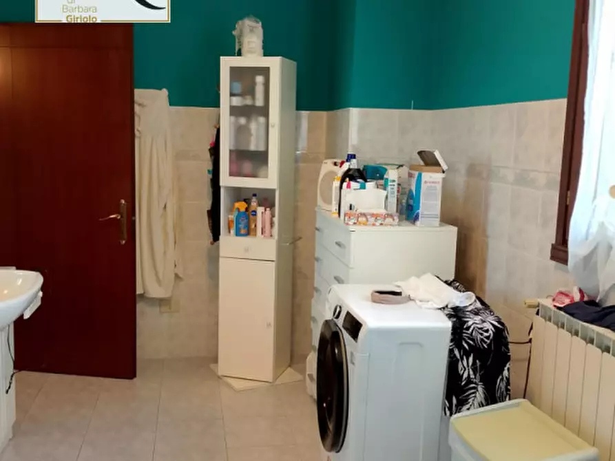 Immagine 29 di Rustico / casale in vendita  a Sant'urbano