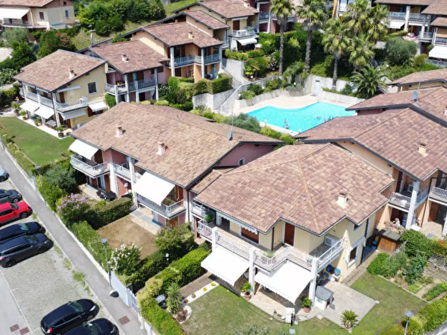 Immagine 6 di Appartamento in vendita  in vai cesare battisti, 10 a Polpenazze Del Garda