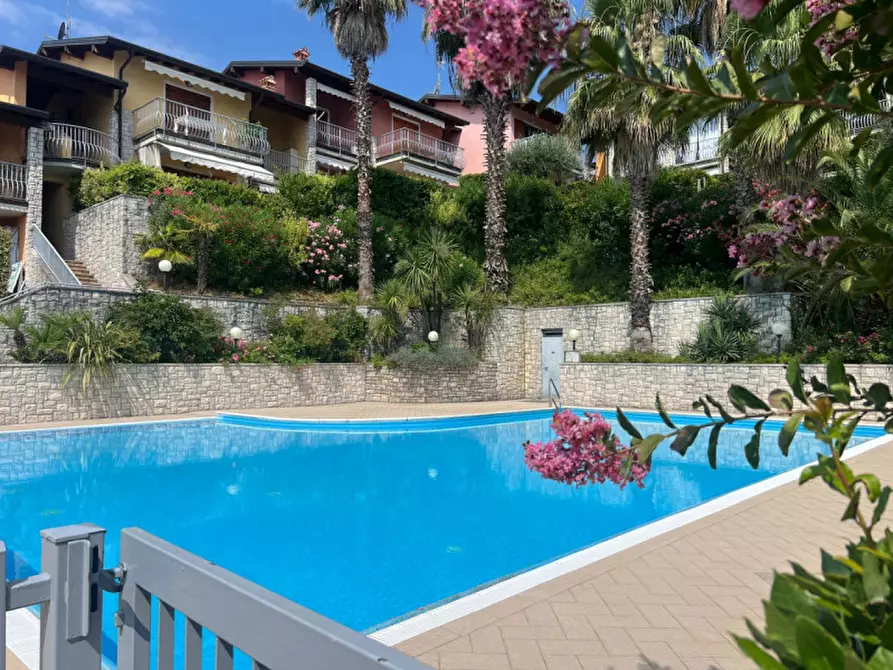 Immagine 7 di Appartamento in vendita  in vai cesare battisti, 10 a Polpenazze Del Garda
