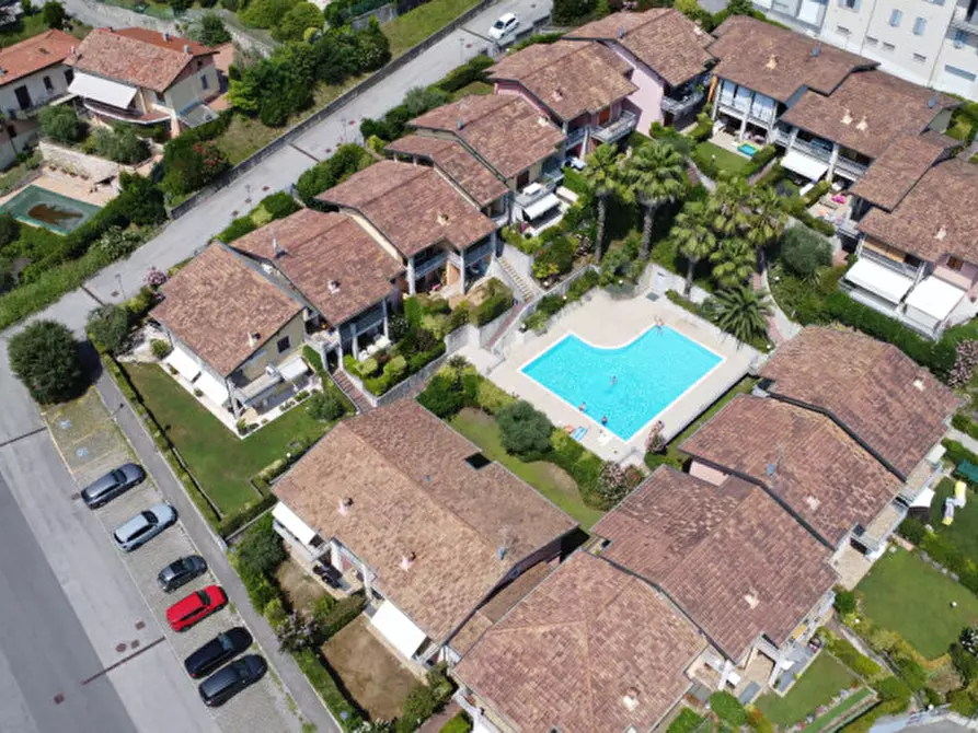 Immagine 8 di Appartamento in vendita  in vai cesare battisti, 10 a Polpenazze Del Garda
