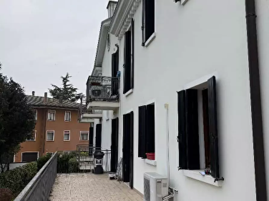 Immagine 3 di Appartamento in vendita  in Via Roma, 26 a Meolo
