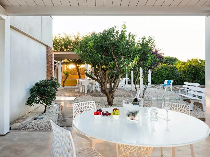 Immagine 24 di Villa in vendita  in Porto Ulisse a Ispica