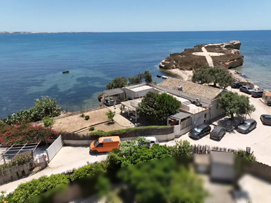 Immagine 32 di Villa in vendita  in Porto Ulisse a Ispica