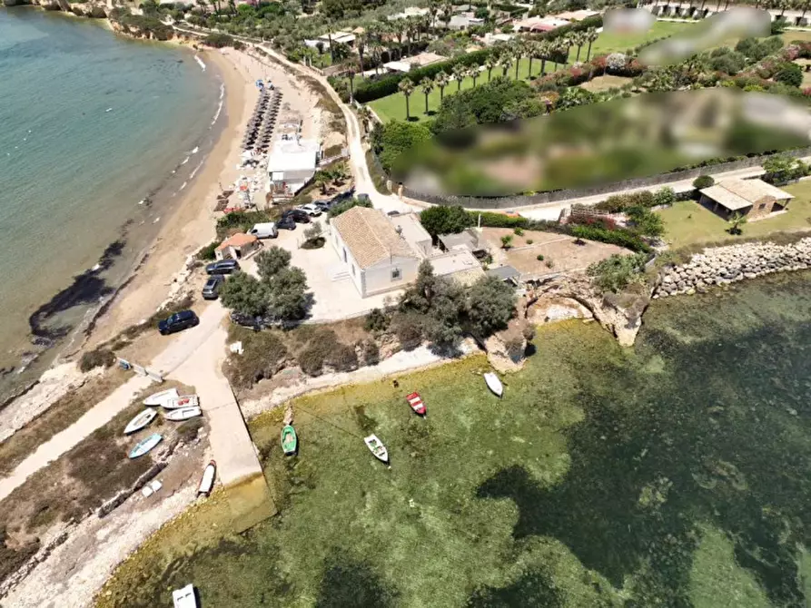 Immagine 38 di Villa in vendita  in Porto Ulisse a Ispica