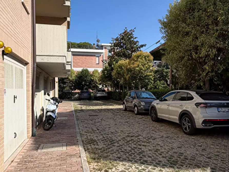 Immagine 20 di Appartamento in affitto  in via Adda a Montesilvano