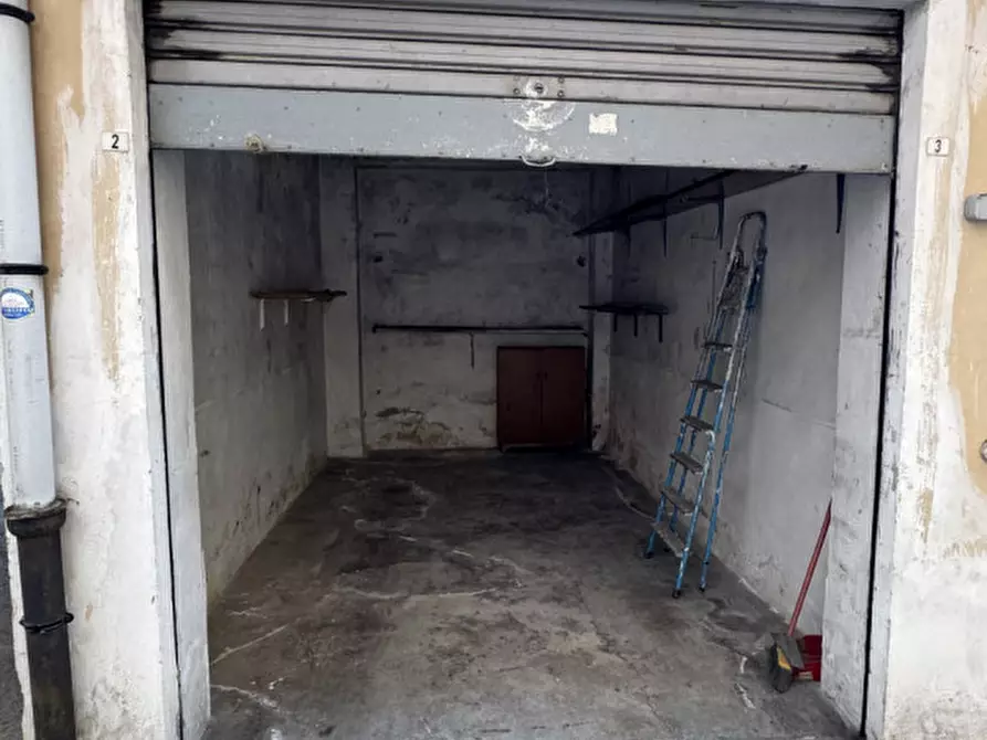 Immagine 3 di Garage in vendita  in Corso Regina Margherita 230 a Torino