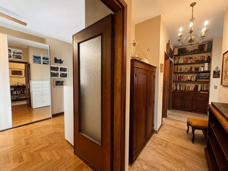 Immagine 25 di Appartamento in vendita  in Via Michelangelo Buonarroti a Milano