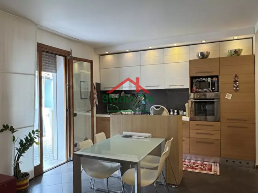 Immagine 2 di Appartamento in vendita  in via Ca' Alverà 10/a a Venezia