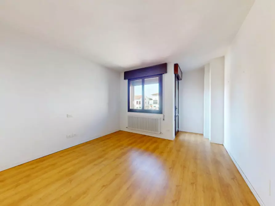 Immagine 35 di Appartamento in vendita  in Viale Verona a Vicenza