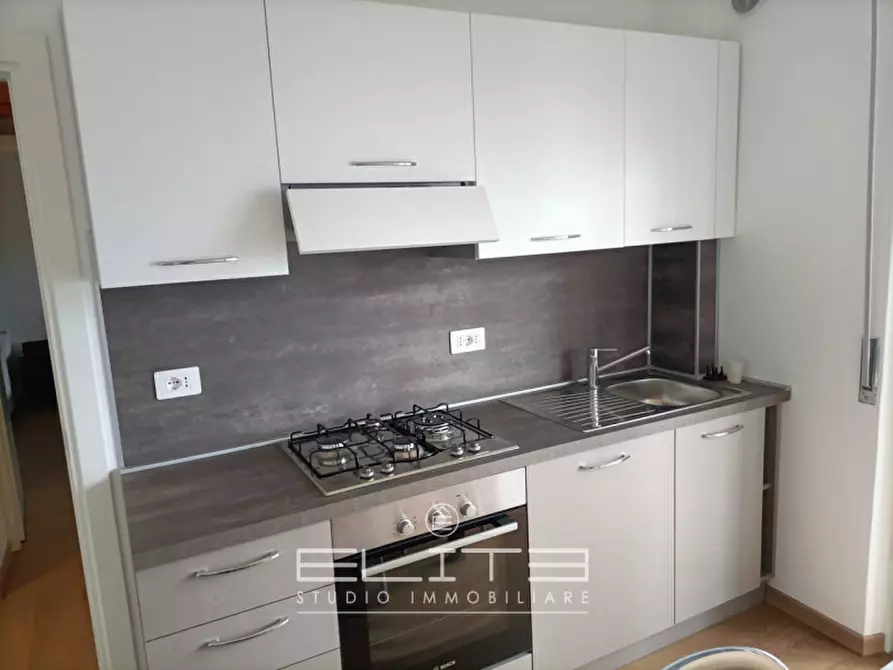 Immagine 4 di Appartamento in affitto  in VIA TAGLIAMENTO a Ancona