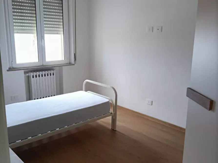 Immagine 15 di Appartamento in affitto  in VIA TAGLIAMENTO a Ancona