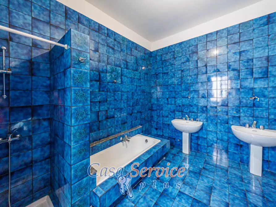 Immagine 3 di Villa in vendita  in Via Roma a Matino