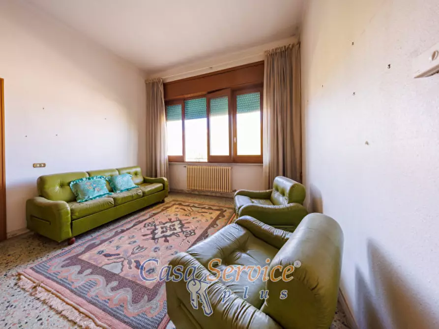 Immagine 4 di Villa in vendita  in Via Roma a Matino