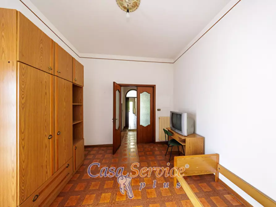 Immagine 10 di Villa in vendita  in Via Roma a Matino