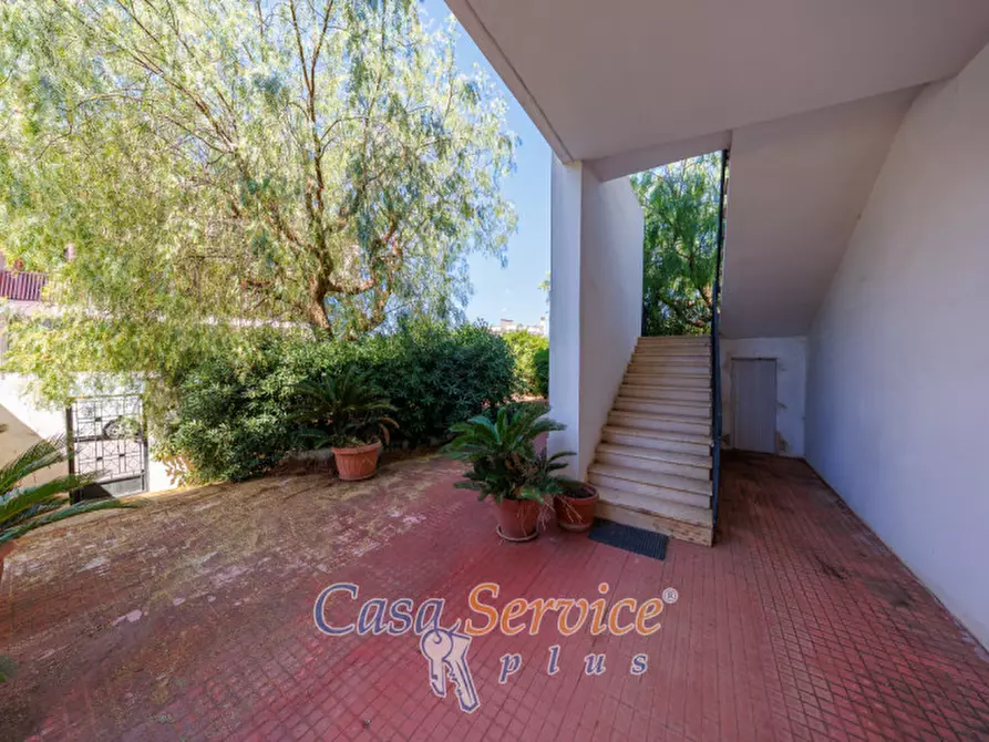 Immagine 23 di Villa in vendita  in Via Roma a Matino