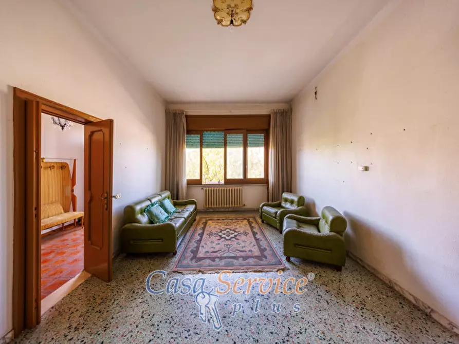 Immagine 39 di Villa in vendita  in Via Roma a Matino