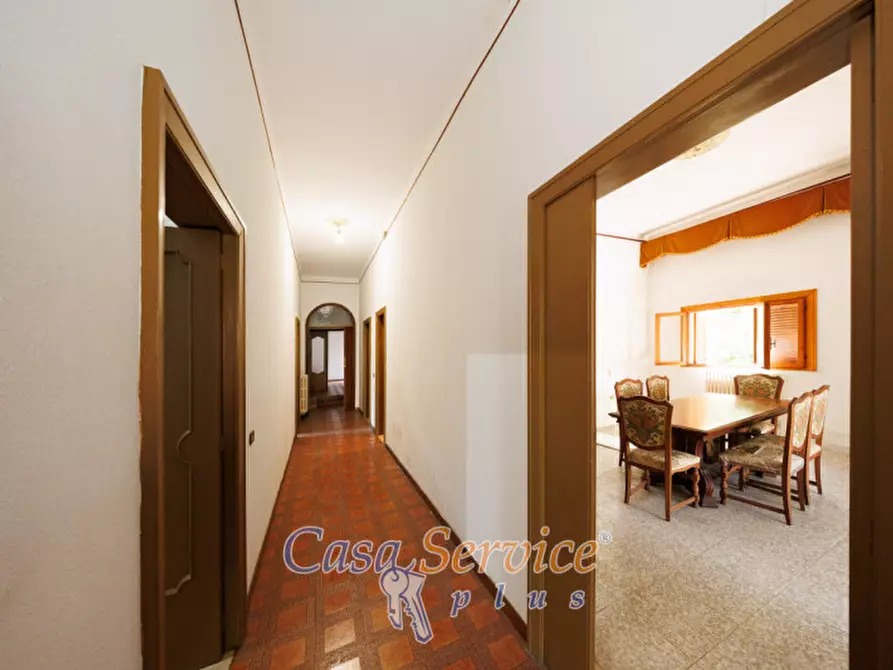 Immagine 45 di Villa in vendita  in Via Roma a Matino