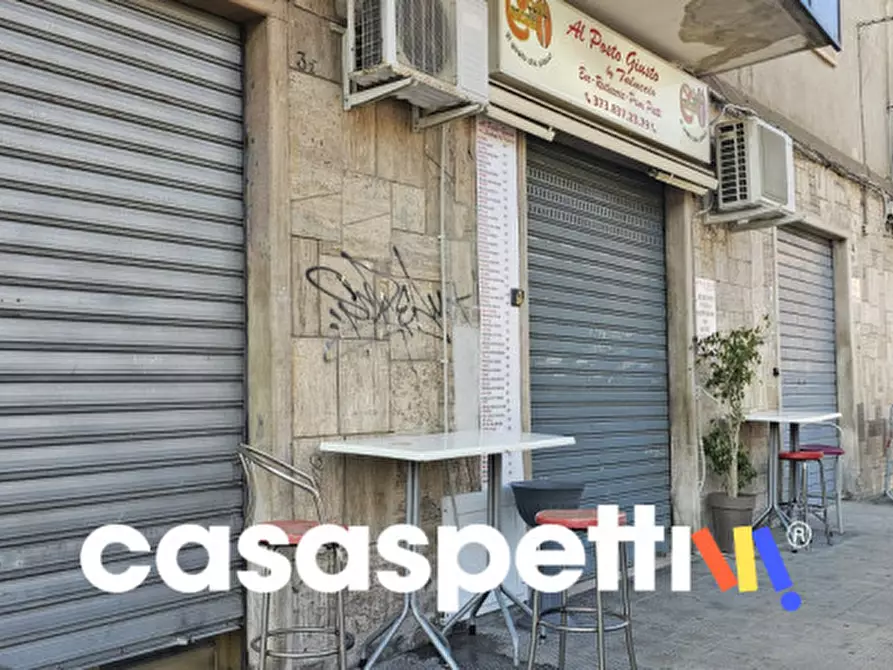 Immagine 1 di Negozio in vendita  in Via Don Giovanni Bosco, 3/V a Bari