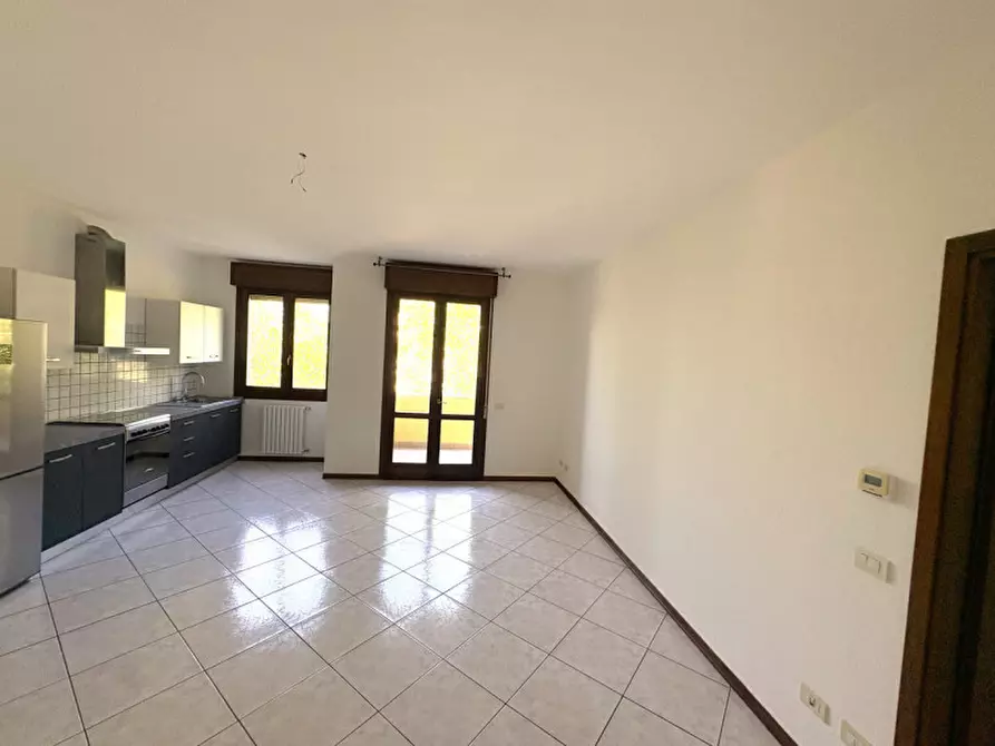 Immagine 2 di Appartamento in vendita  a Cavezzo