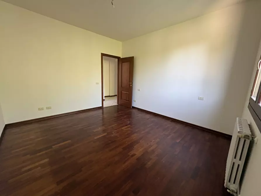 Immagine 7 di Appartamento in vendita  a Cavezzo