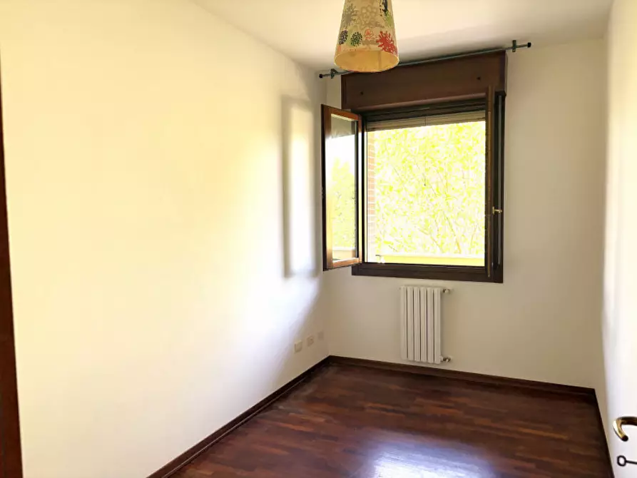 Immagine 11 di Appartamento in vendita  a Cavezzo