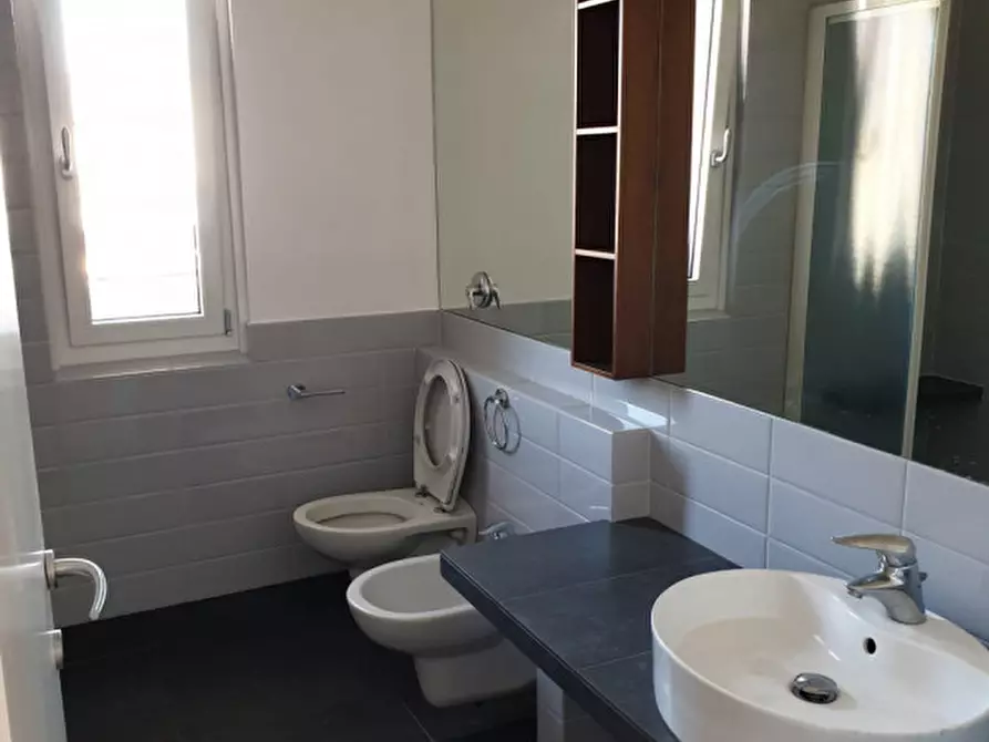 Immagine 11 di Appartamento in affitto  in Via Volta 10 a Milano
