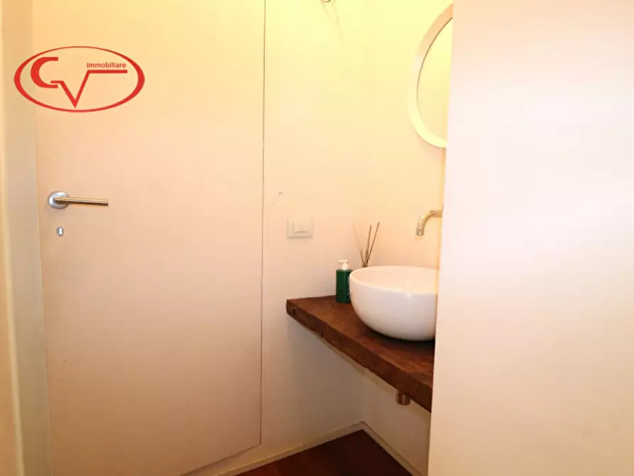 Immagine 18 di Appartamento in vendita  in Corso Italia a San Giovanni Valdarno