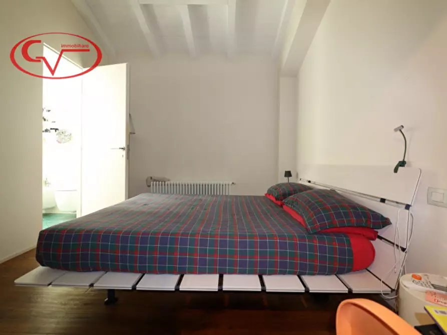 Immagine 21 di Appartamento in vendita  in Corso Italia a San Giovanni Valdarno