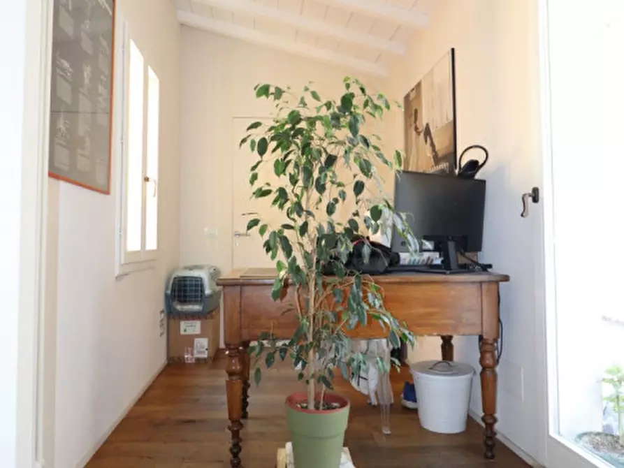 Immagine 24 di Appartamento in vendita  in Corso Italia a San Giovanni Valdarno