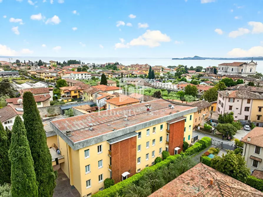 Immagine 4 di Appartamento in vendita  in Via Moretto a Toscolano-Maderno