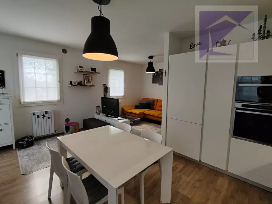 Immagine 1 di Appartamento in vendita  a Massanzago