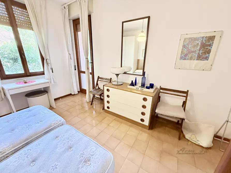 Immagine 13 di Appartamento in vendita  a Lignano Sabbiadoro