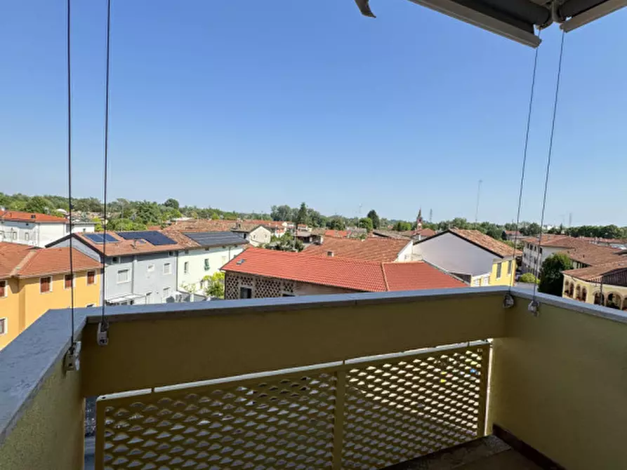 Immagine 7 di Appartamento in affitto  in Via Sclavons a Cordenons