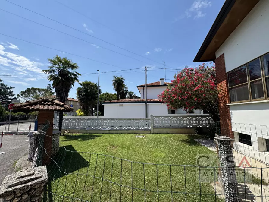 Immagine 3 di Casa indipendente in vendita  in Via Sclavons a Cordenons