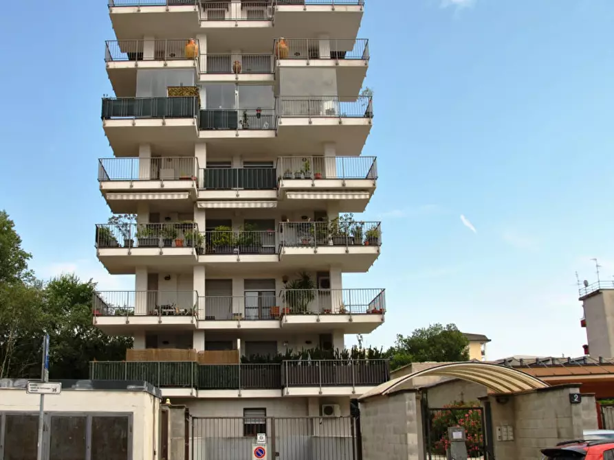 Immagine 1 di Appartamento in vendita  in Via Giacomo Filippo Lacaita 2 a Milano